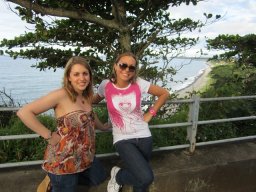 Visite de la petite cousine !